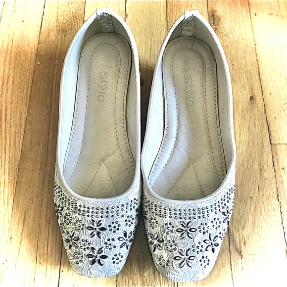 Stylo Wedges Cream Lace/Grey Bread Embellishments - Picture 1 of 6